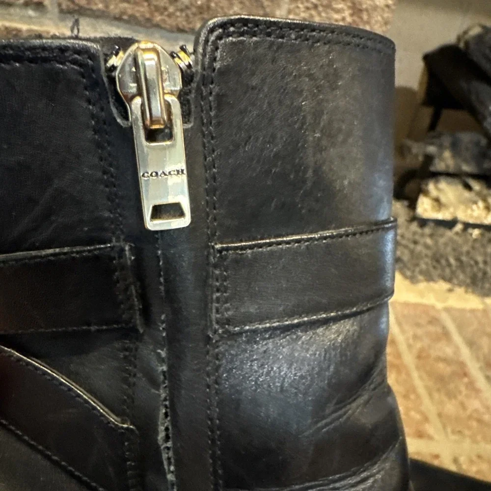 Coach Olivia Black Leather Bootie Block Heel Women's‎ Size 6.5B